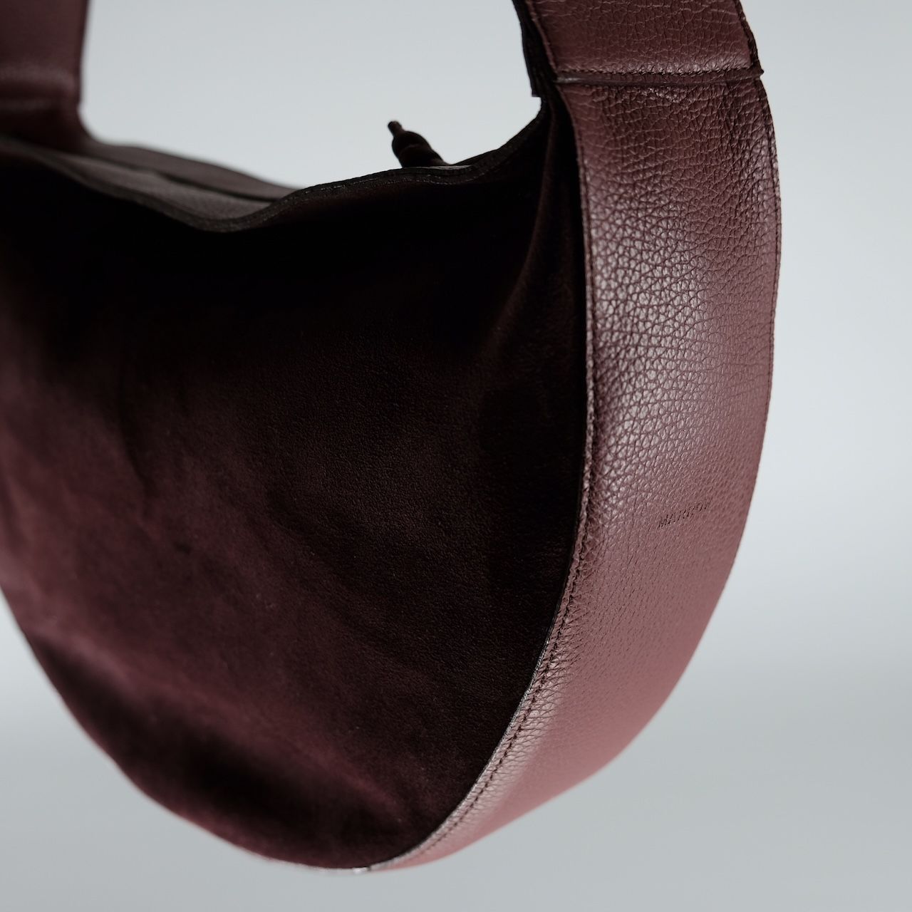 【残り一点】Suede Halfmoon