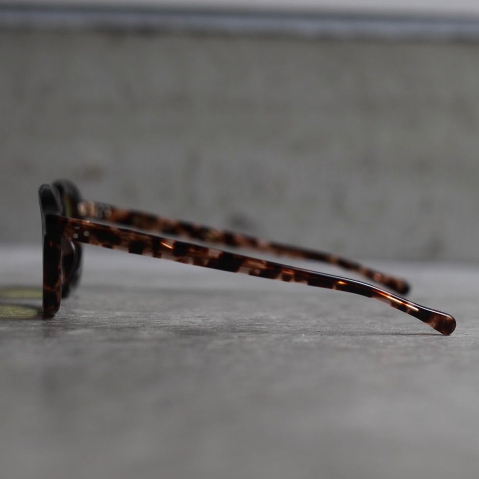 【お取り寄せ注文可能】Voyeur(カスタム商品)