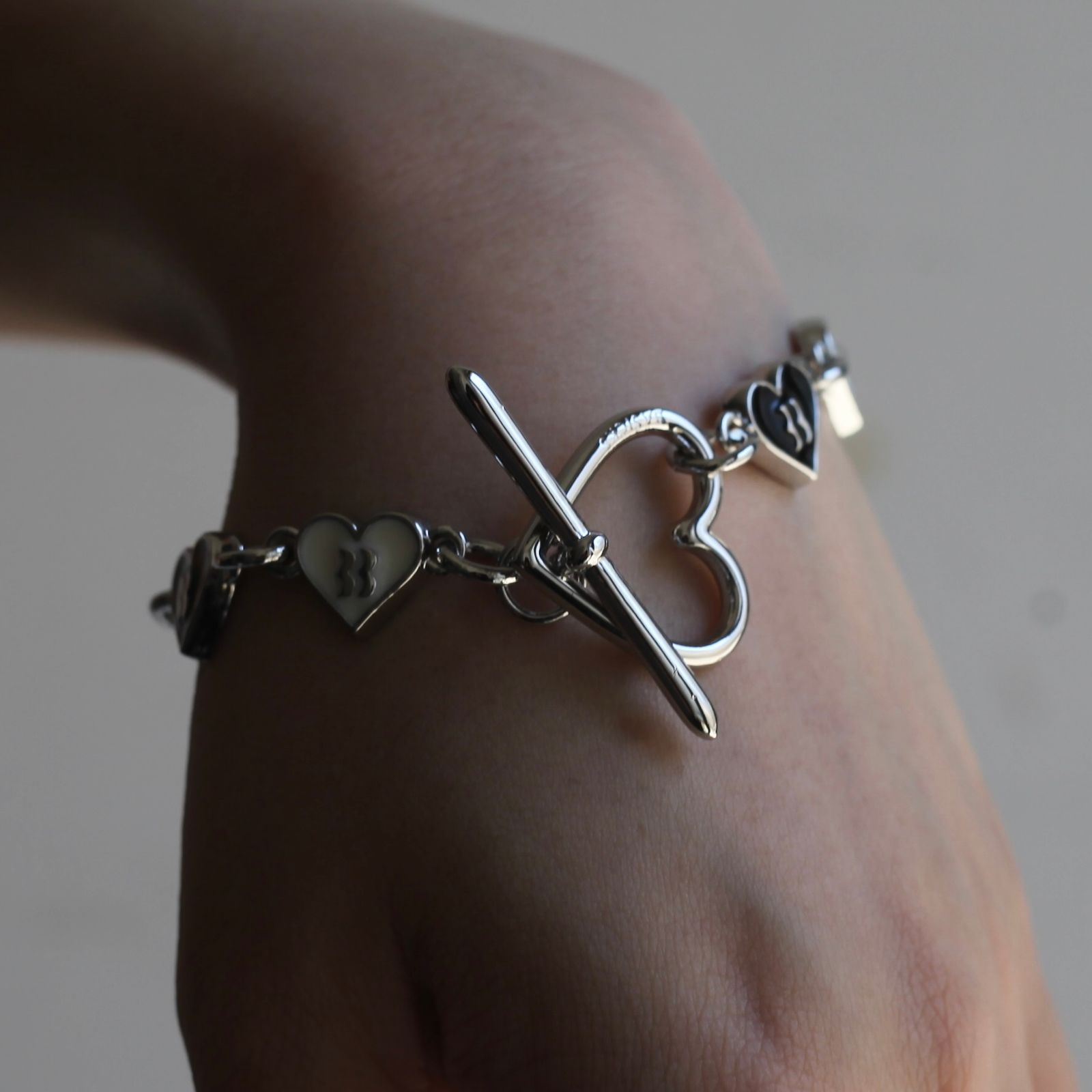 【残り一点】Multiple Logo Bracelet(SILVER)