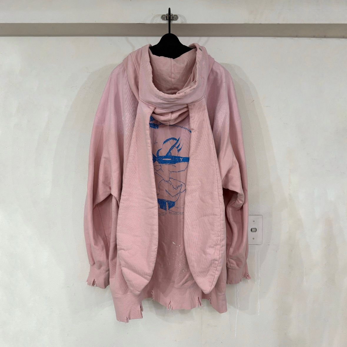 【残り一点】Destroyed Bunny Hoodie