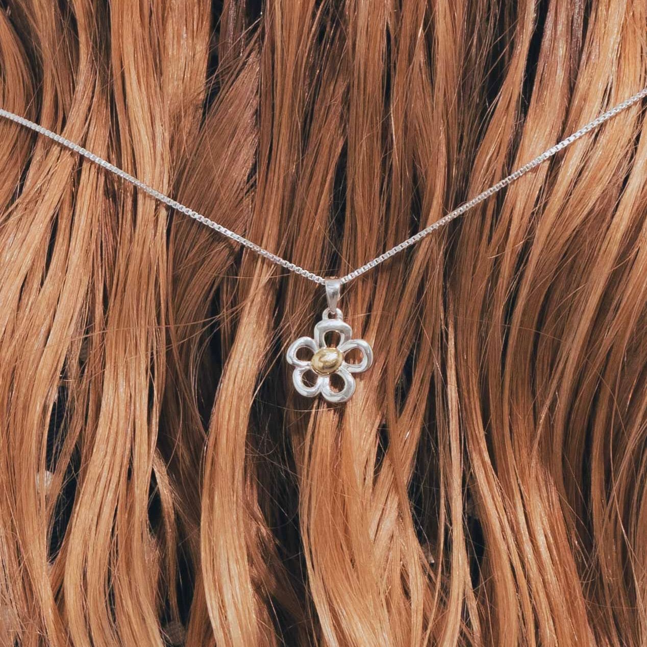 【残りわずか】Flower Necklace