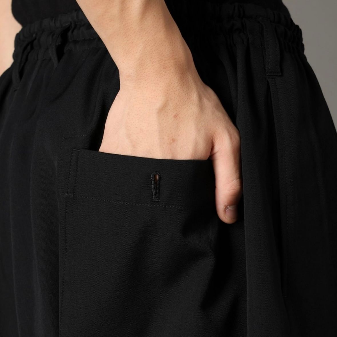 【残り一点】アイレットサルエルパンツ