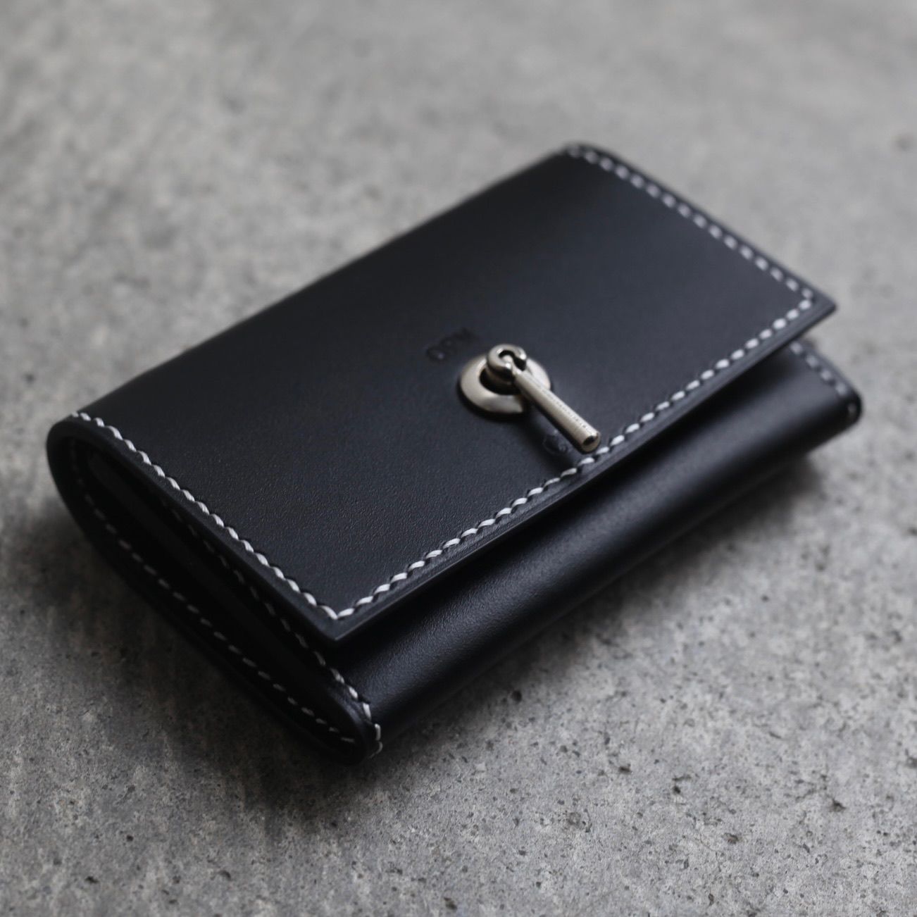 【残り一点】Switch Coin & Card Case(ALT_COW)