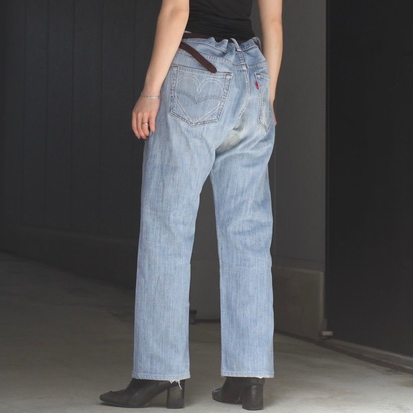 【残り一点】Vintage Levi's Heart Pocket Damage Denim_SIZE L