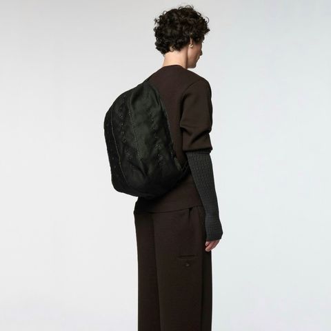 【残りわずか】Sling Bag