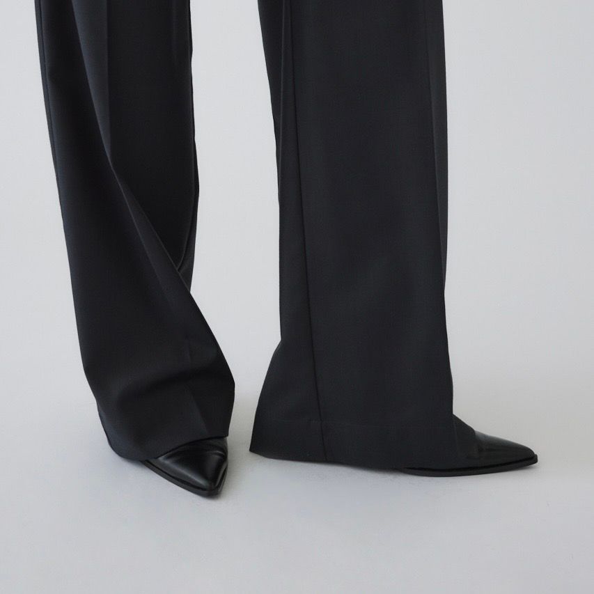 【残り一点】Two Tuck Straight PT