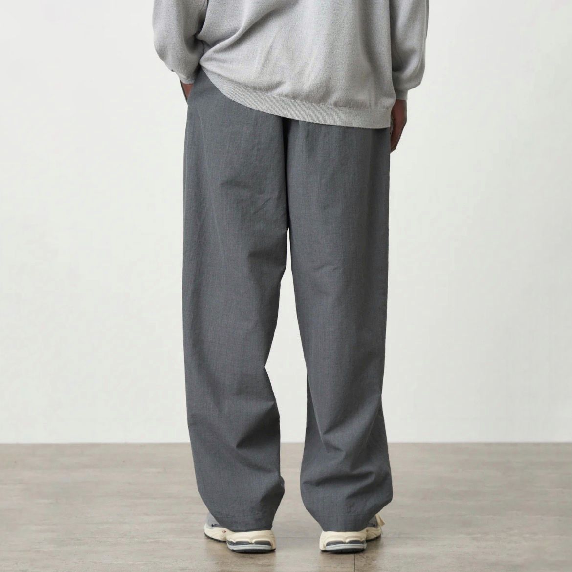 MARNI - 【ラスト1点】 TROPICAL WOOL PANTS / トロピカルウール パンツ (タック入り) / イージーパンツ  (トラウザー) / ブルーブラック /【定番商品】/ 22AW / メンズ | Confidence