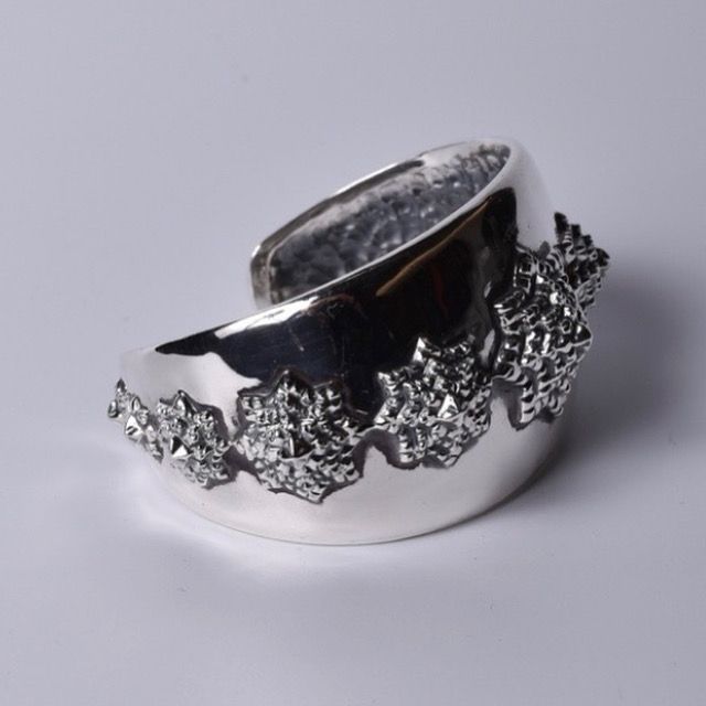 【お取り寄せ注文可能】Flower E Bangle(SILVER)
