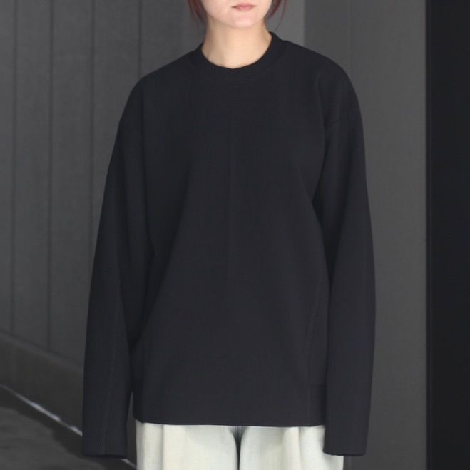 【残りわずか】Gradation Pleats Twist Sleeve L/S