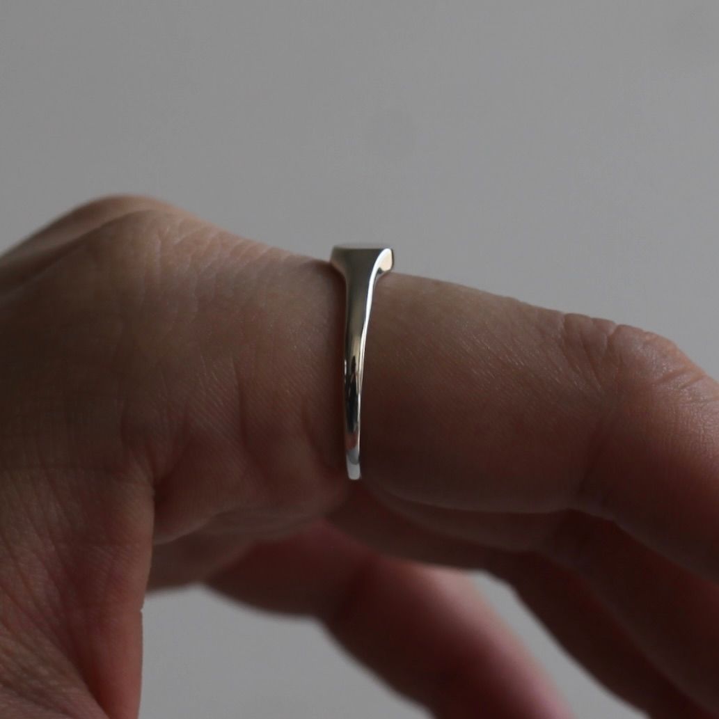 【残り一点】Oval Signet Minimal Ring M(5mm)
