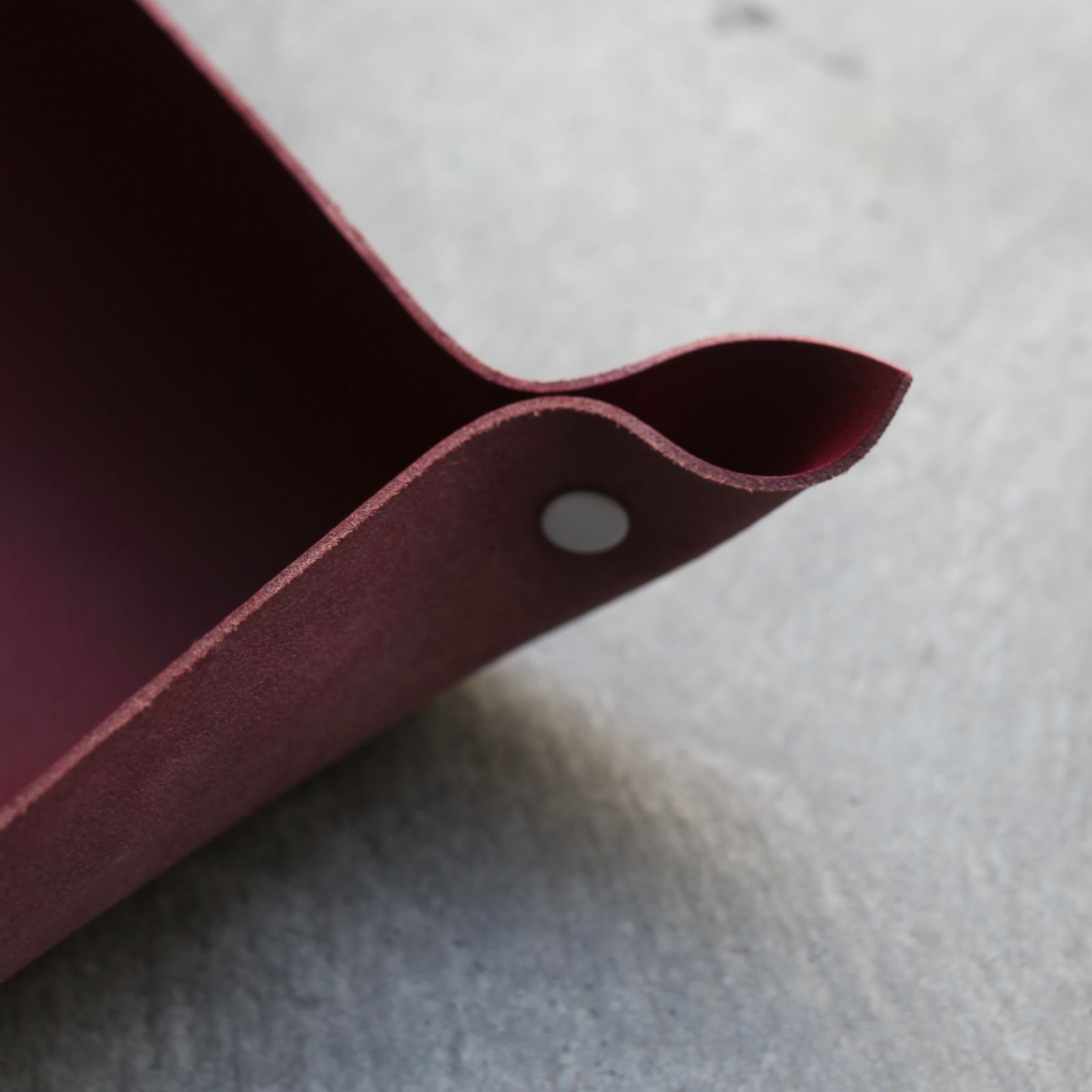 【残りわずか】Tray_L