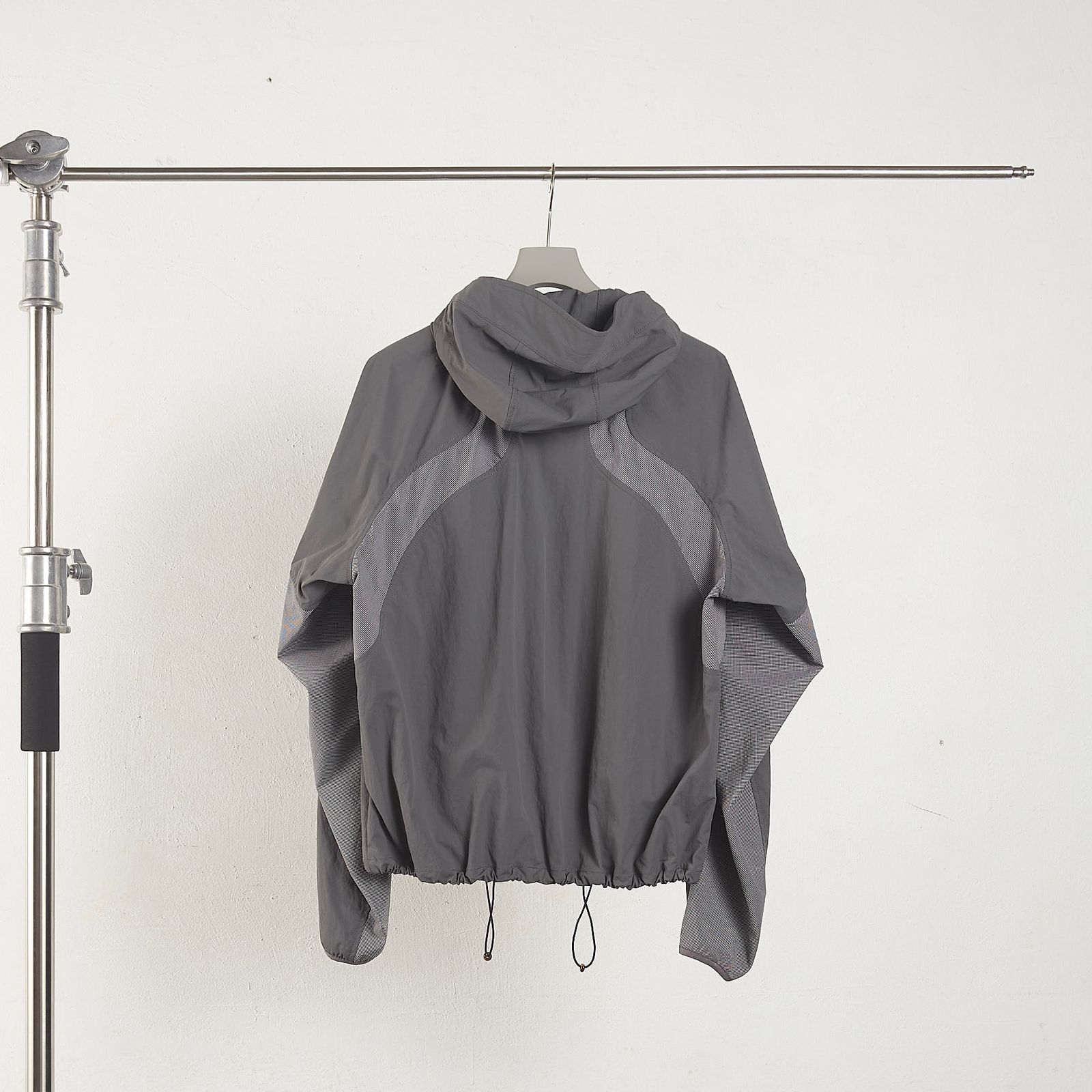 NVRFRGT - 【残りわずか】Paneled Hooded Jacket | ACRMTSM