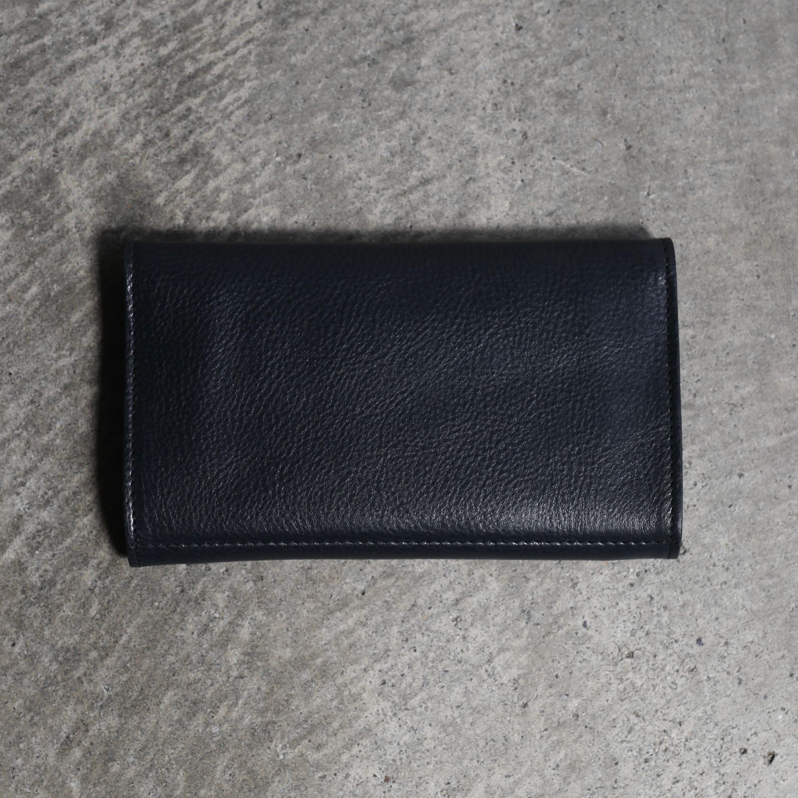 【残り一点】ミディアムウォレット