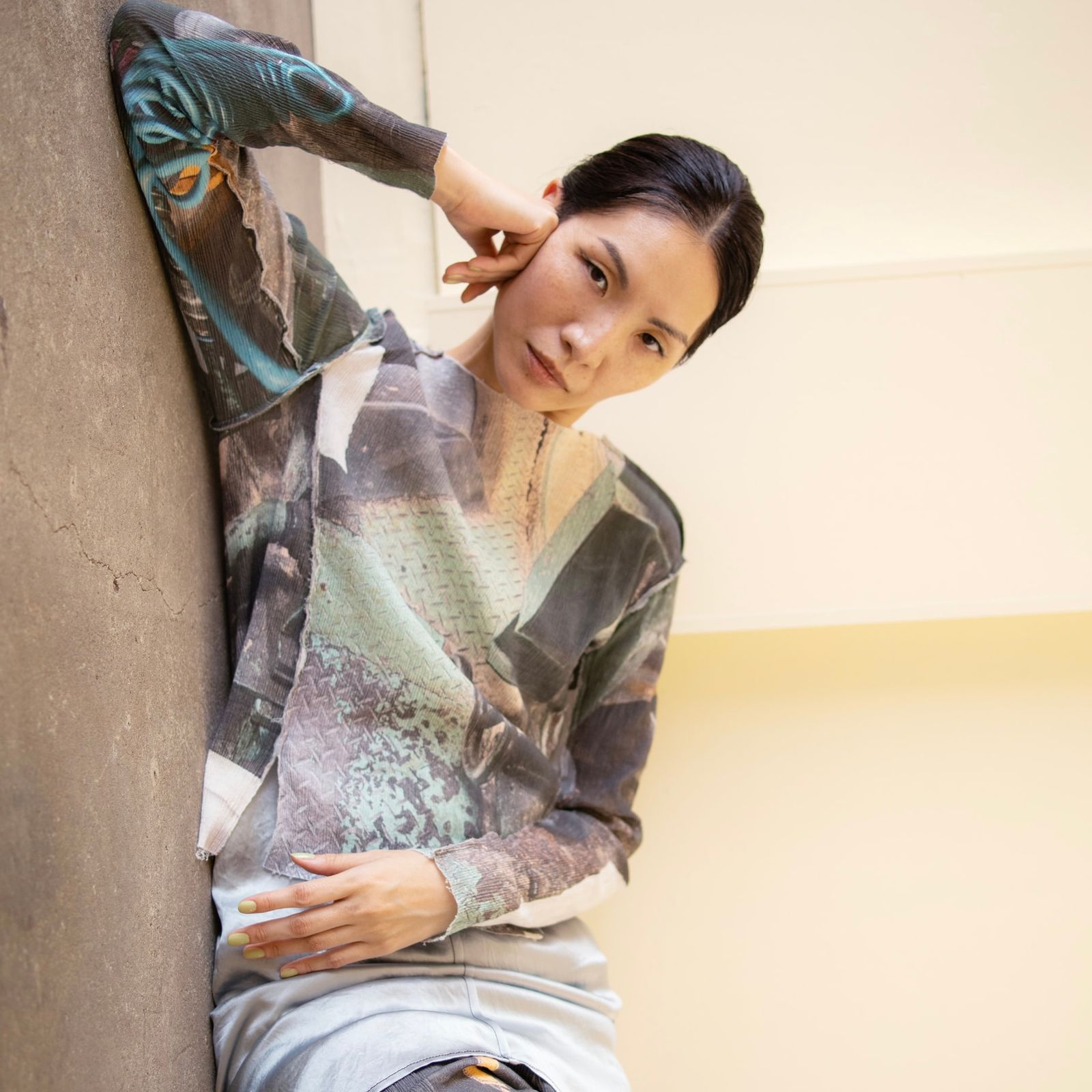 【残り一点】Graphic Yoryu Long Sleeve Tee