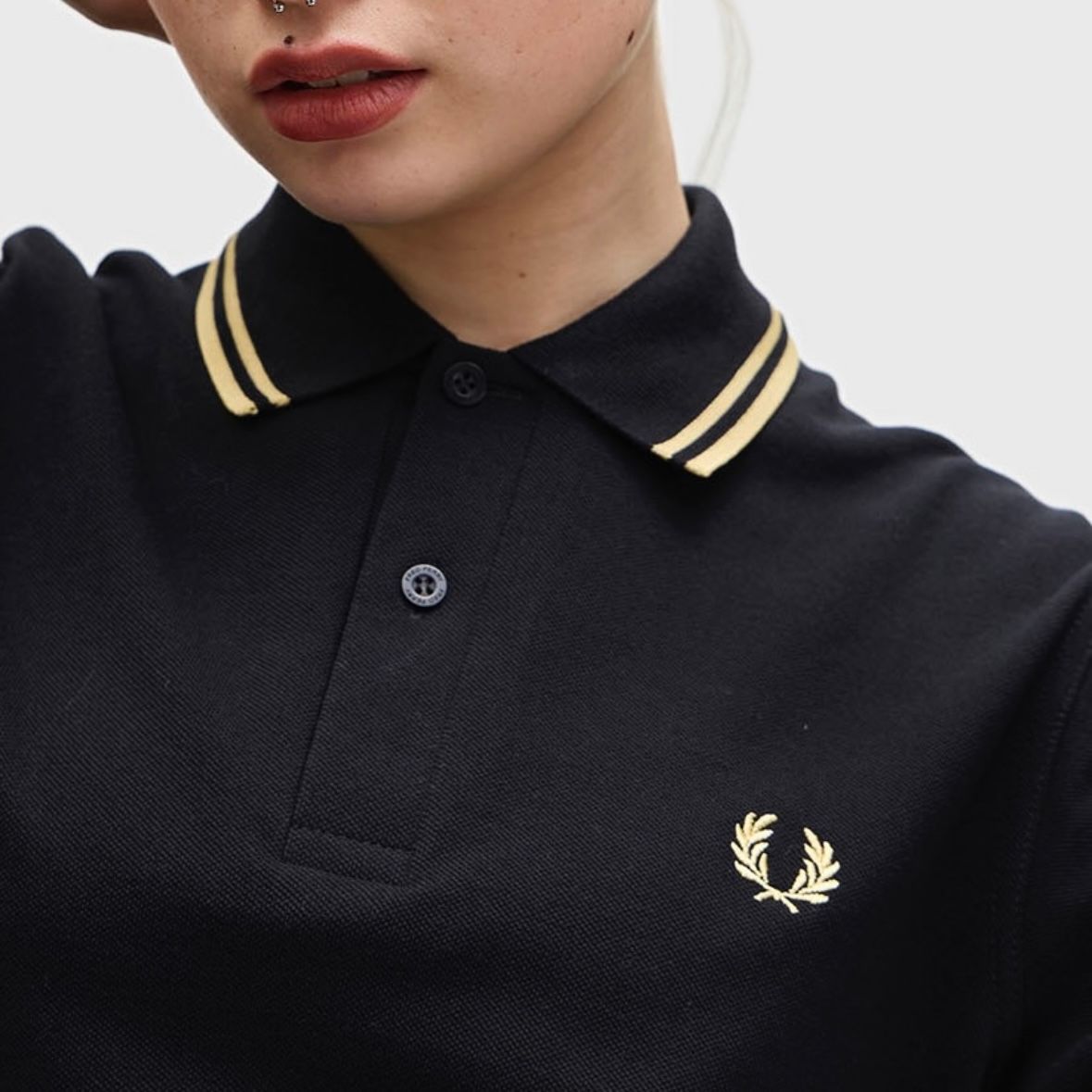 【残り一点】Twin Tipped Fred Perry Shirt