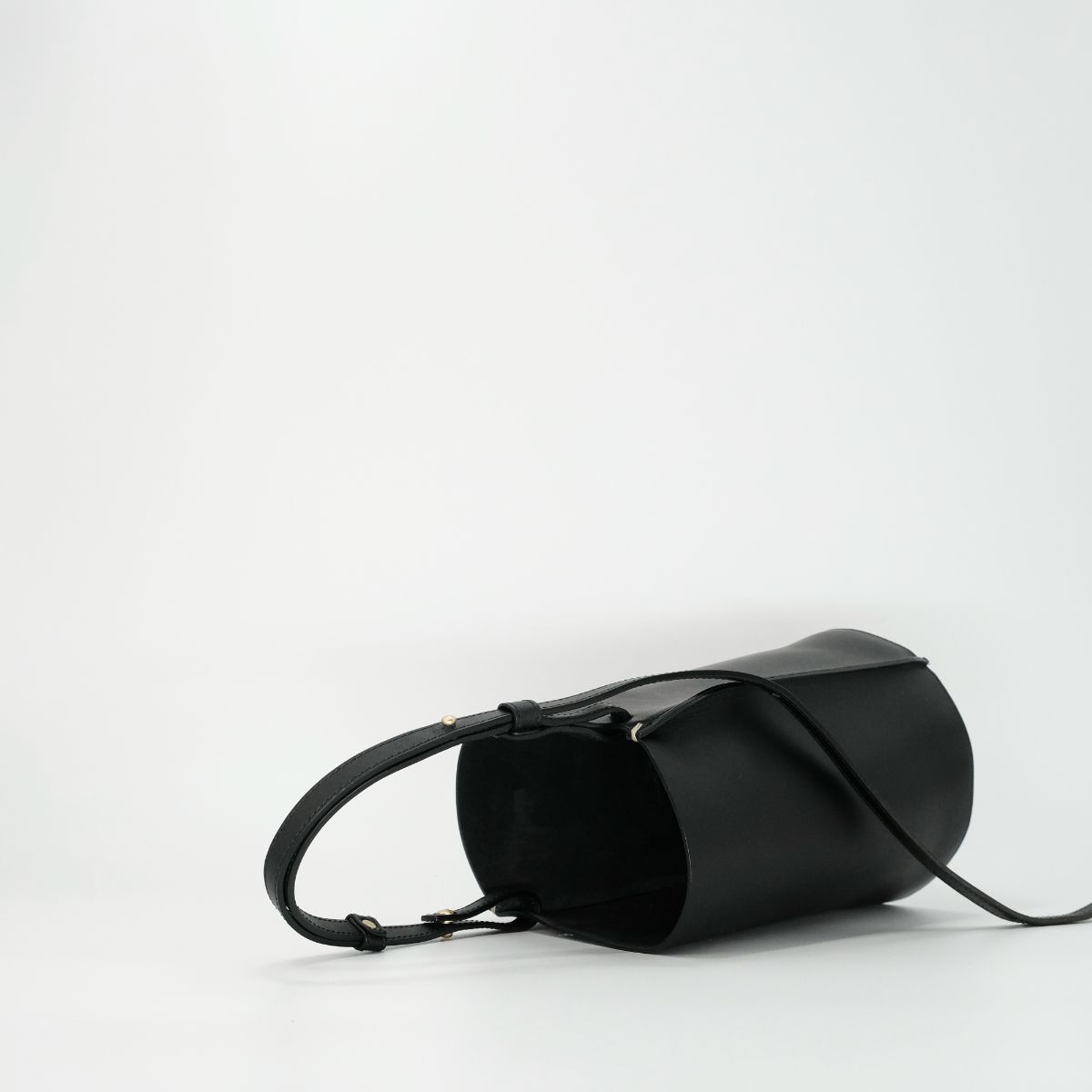 【残り一点】Tube Shoulder