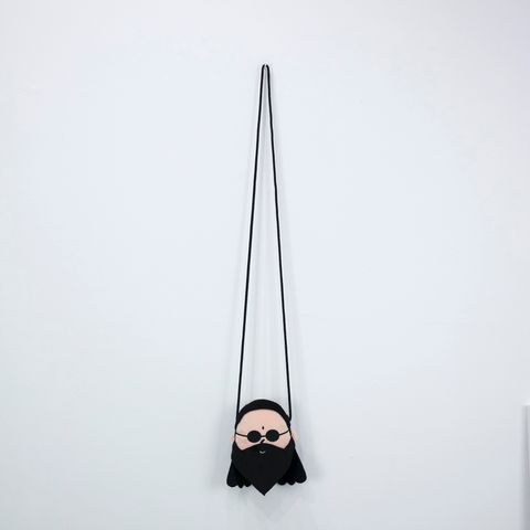 【残りわずか】Plush Neck Pouch