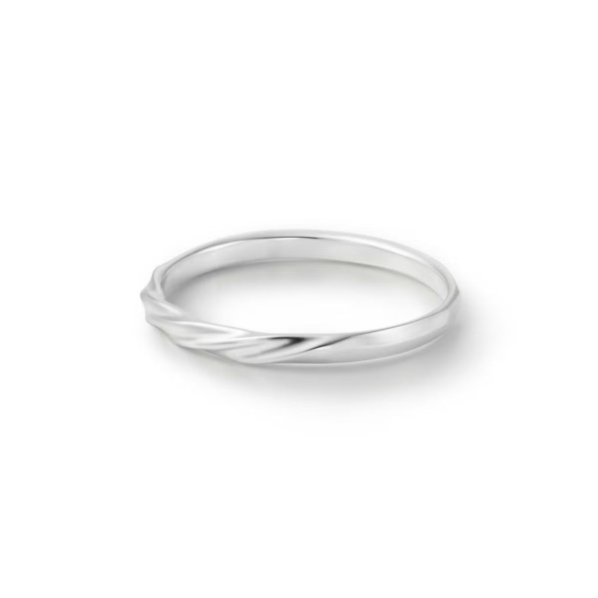 GARNI - 【お取り寄せ注文可能】Half Twist Ring S(PLATINUM950