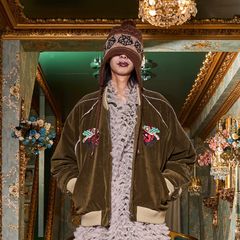 【残り一点】Velveteen Yama King Embroidered Souvenir JKT