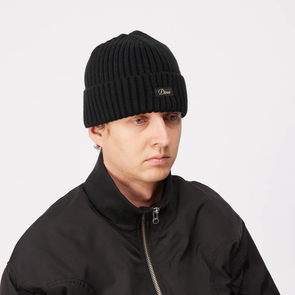 【残りわずか】Cursive Rib Beanie