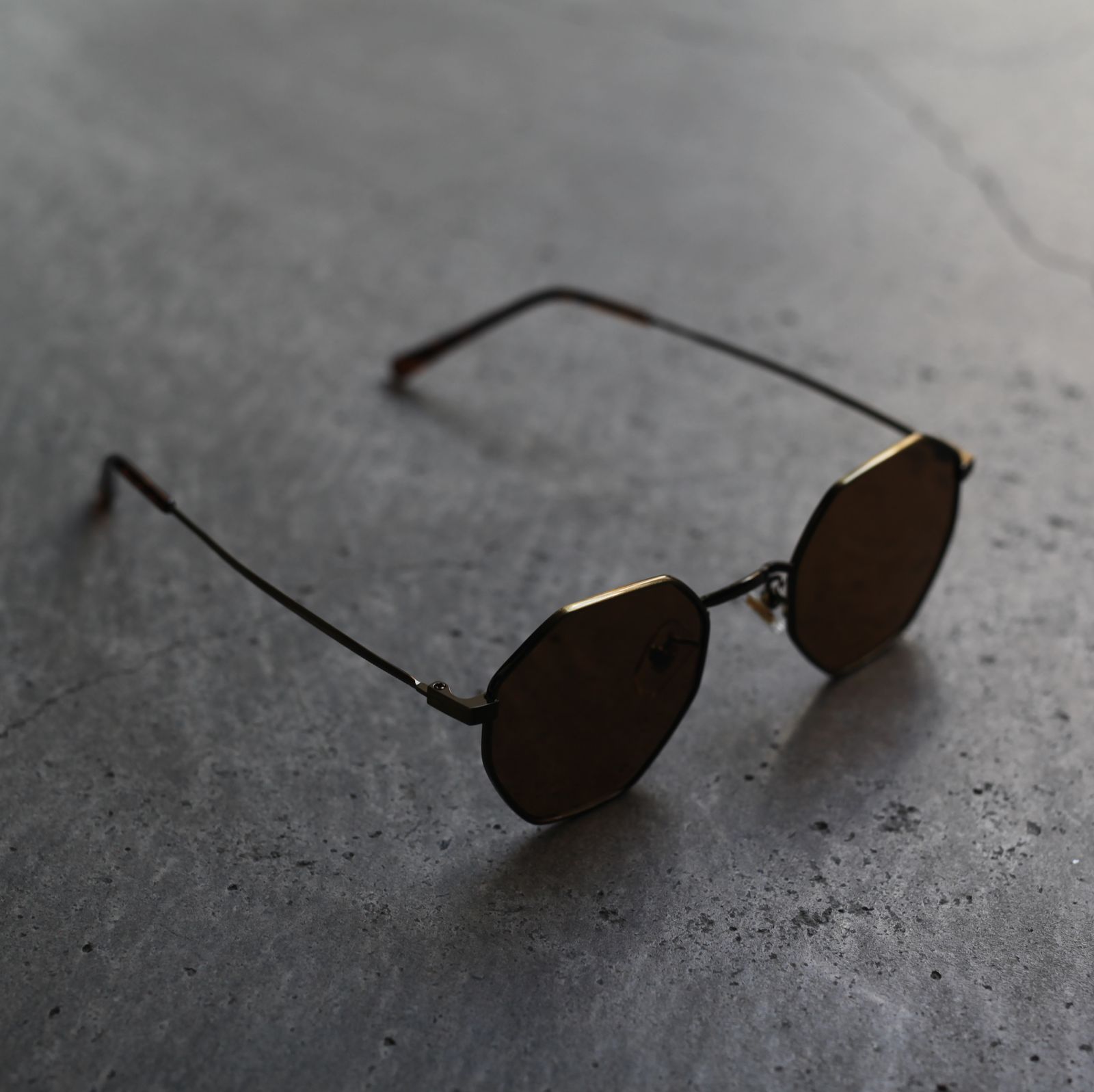 【残りわずか】LG Sunglass(BROWN)