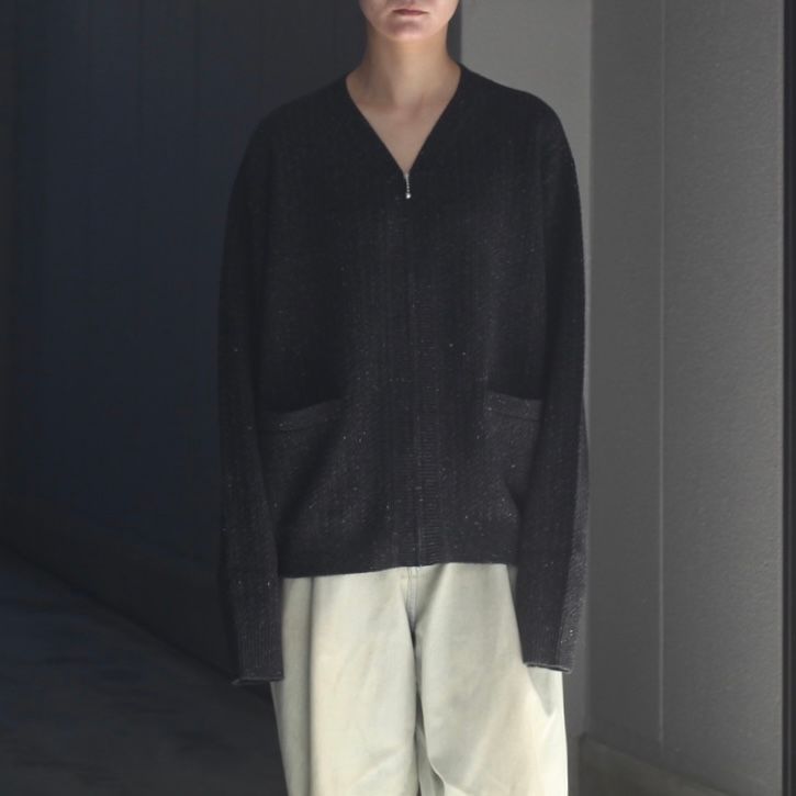 【残り一点】Nep V Zip-up Cardigan