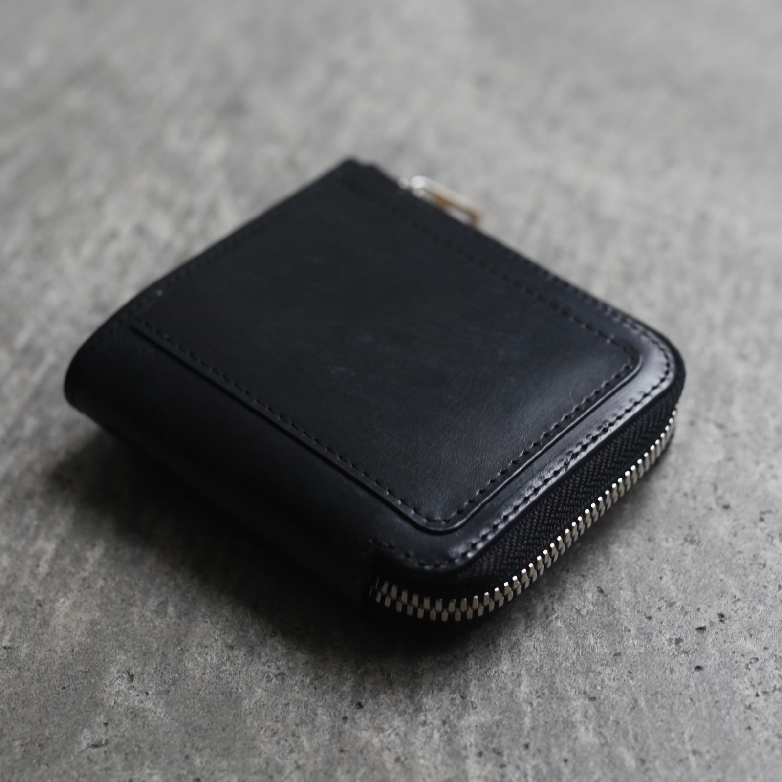 【残り一点】Cristy Very Compact WLT.5(BRIDLE)