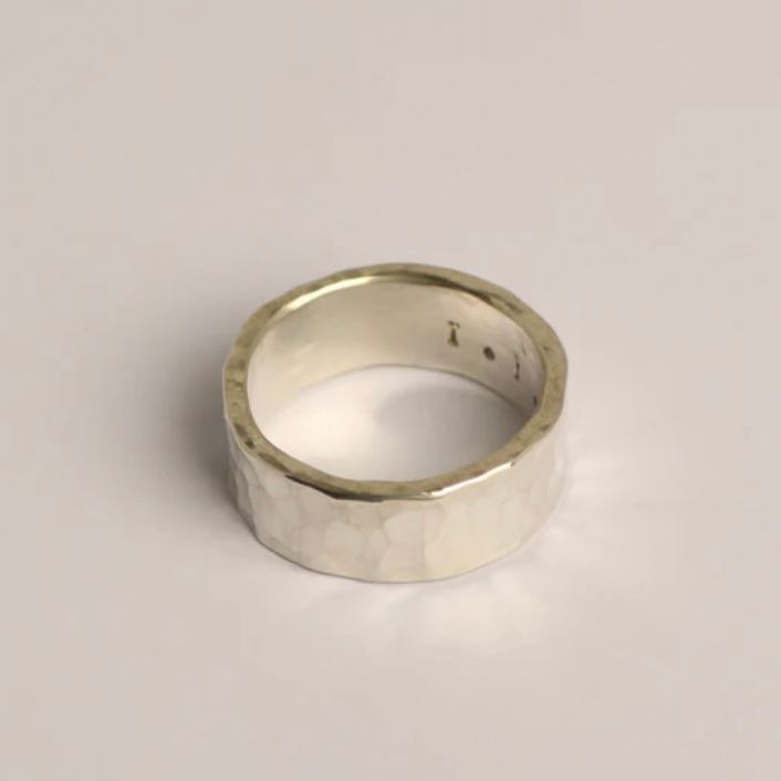【お取り寄せ注文可能】8mm Width Hammer Texture Ring