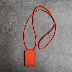 【残り一点】レザーストラップ付カードケース(CARROT ORANGE)