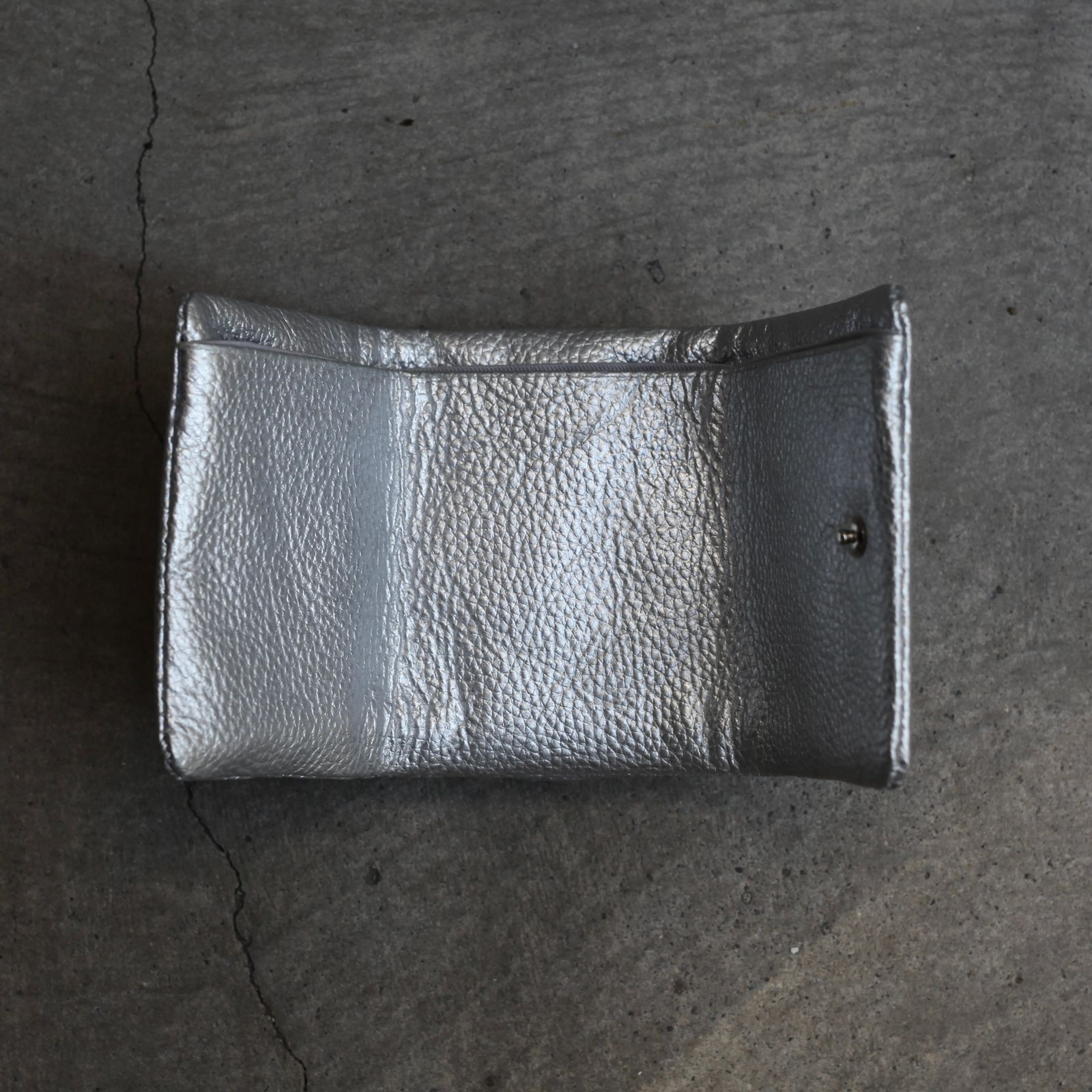 【残り一点】Frame Trifold Wallet(ODD_COW)