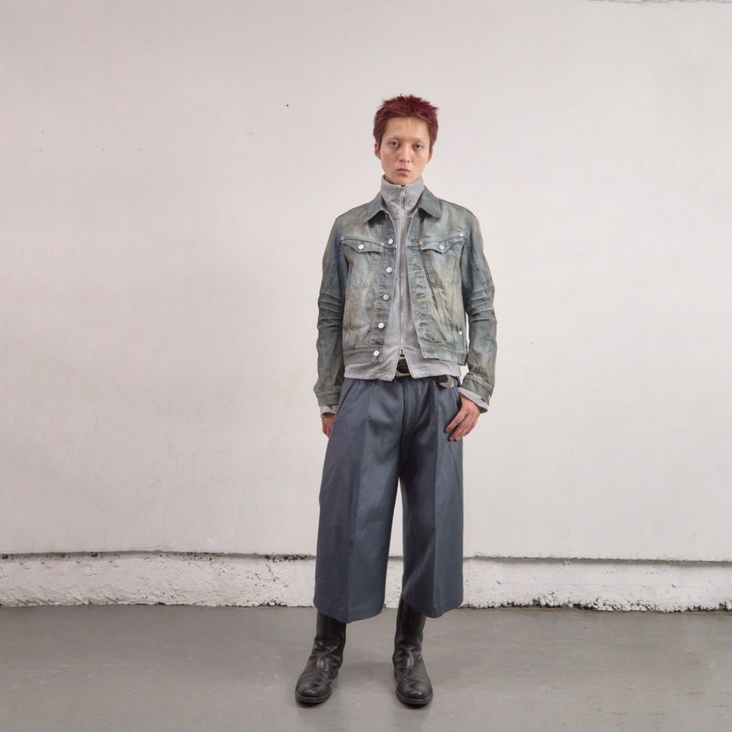 【残り一点】S Curved Utility Capri Trousers