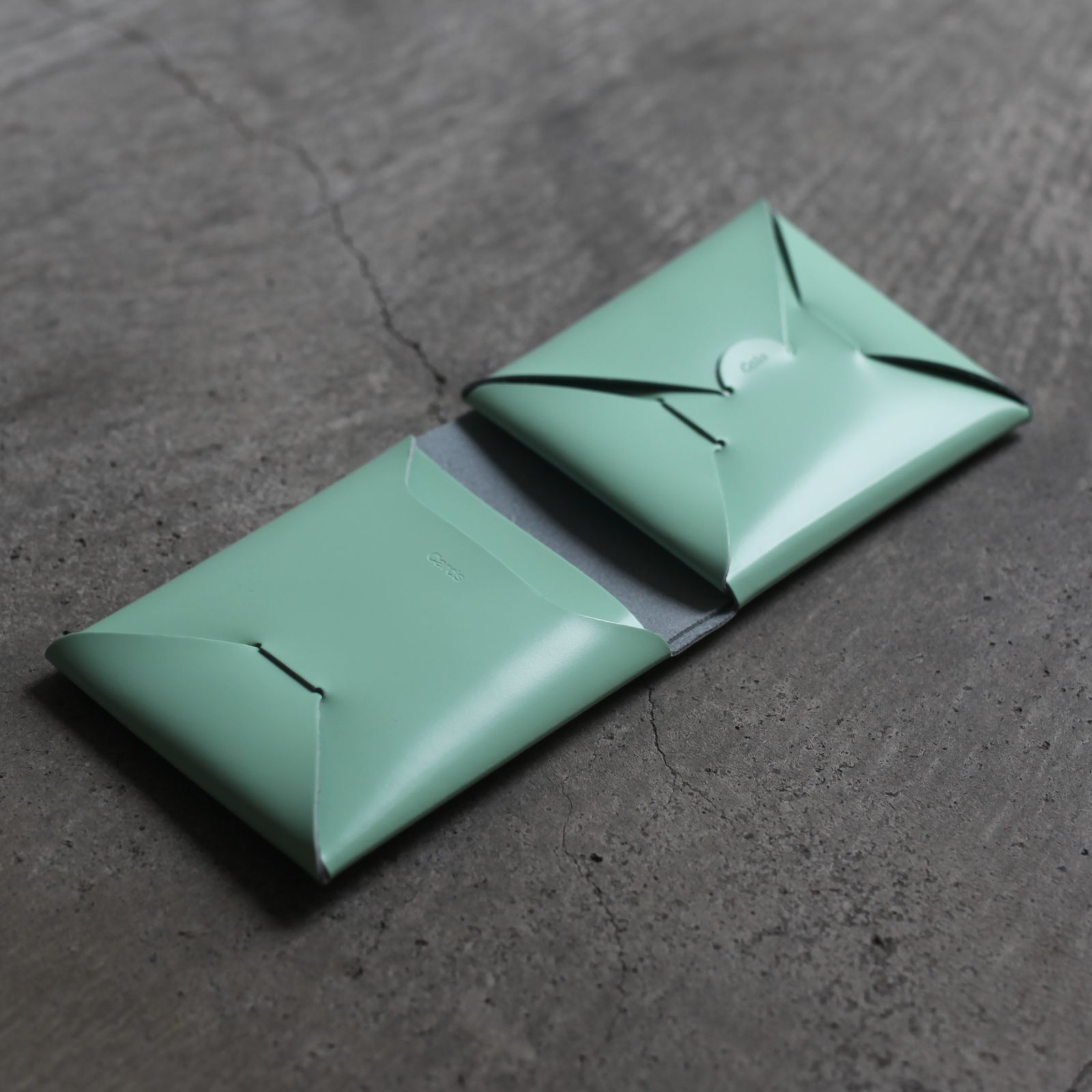 【残り一点】Seamless Short Wallet