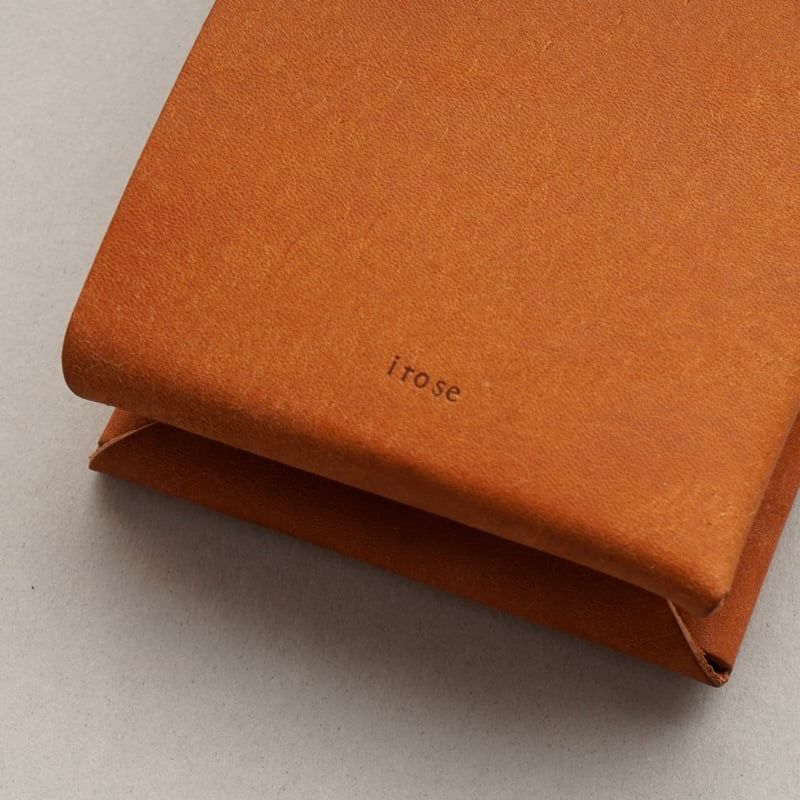 【残り一点】Seamless Short Wallet(VAQUETA LEATHER)
