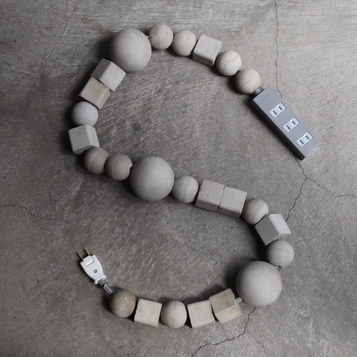 BLESS - 【残りわずか】Cable Jewelry Multiplug_1.2m(BETONBALL