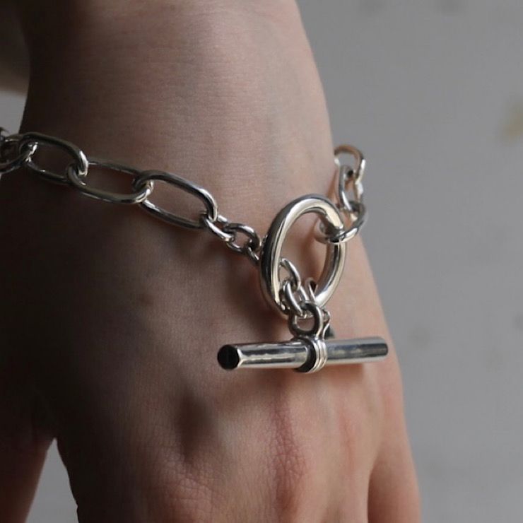 【残り一点】Oval Link T-Bar Bracelet(WHITE)