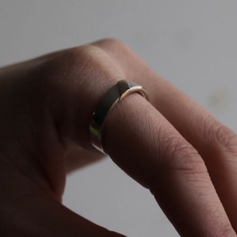 【お取り寄せ注文可能】Vermeil Slash Ring(WHITE)
