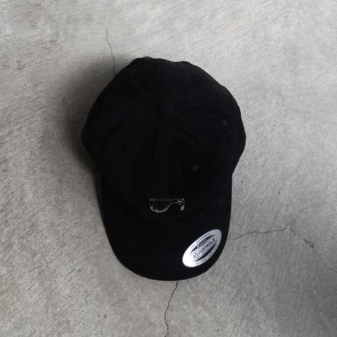 【残りわずか】Metal Corduroy Logo Cap