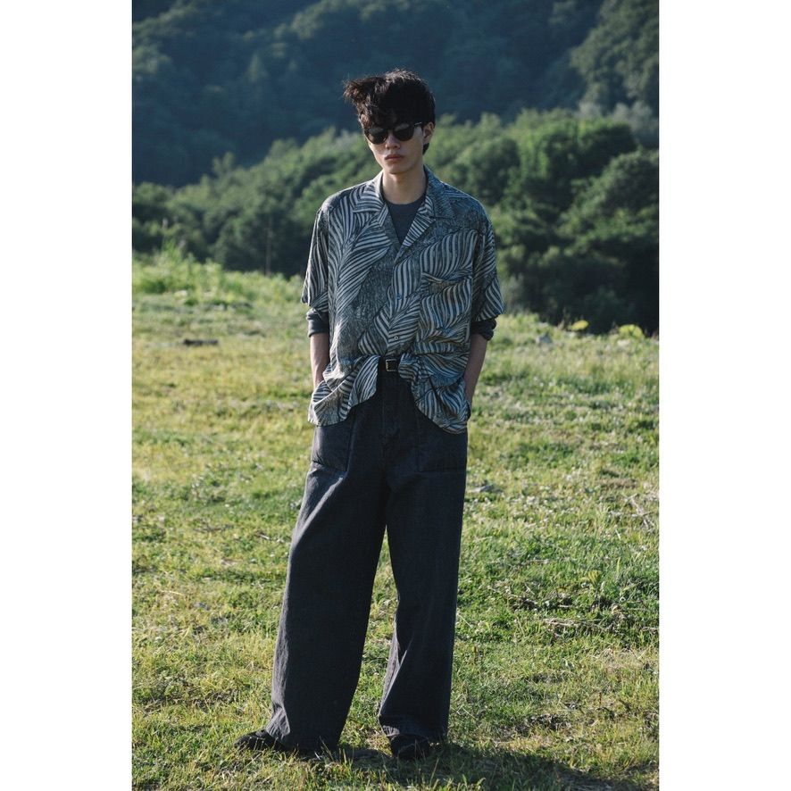 【残り一点】Leaf Pattern Printed Open Collar Shirt