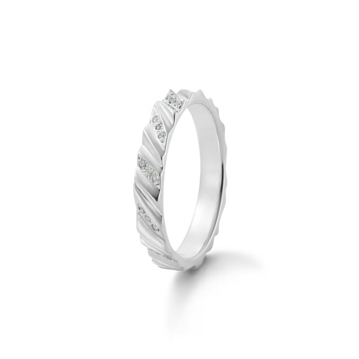 【お取り寄せ注文可能】Denova Ring W / Dia(PLATINUM950)