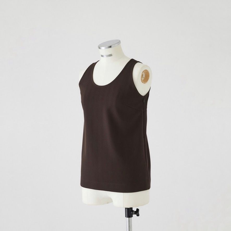 RIM.ARK（リムアーク）の「Curved slit long tops（タンクトップ