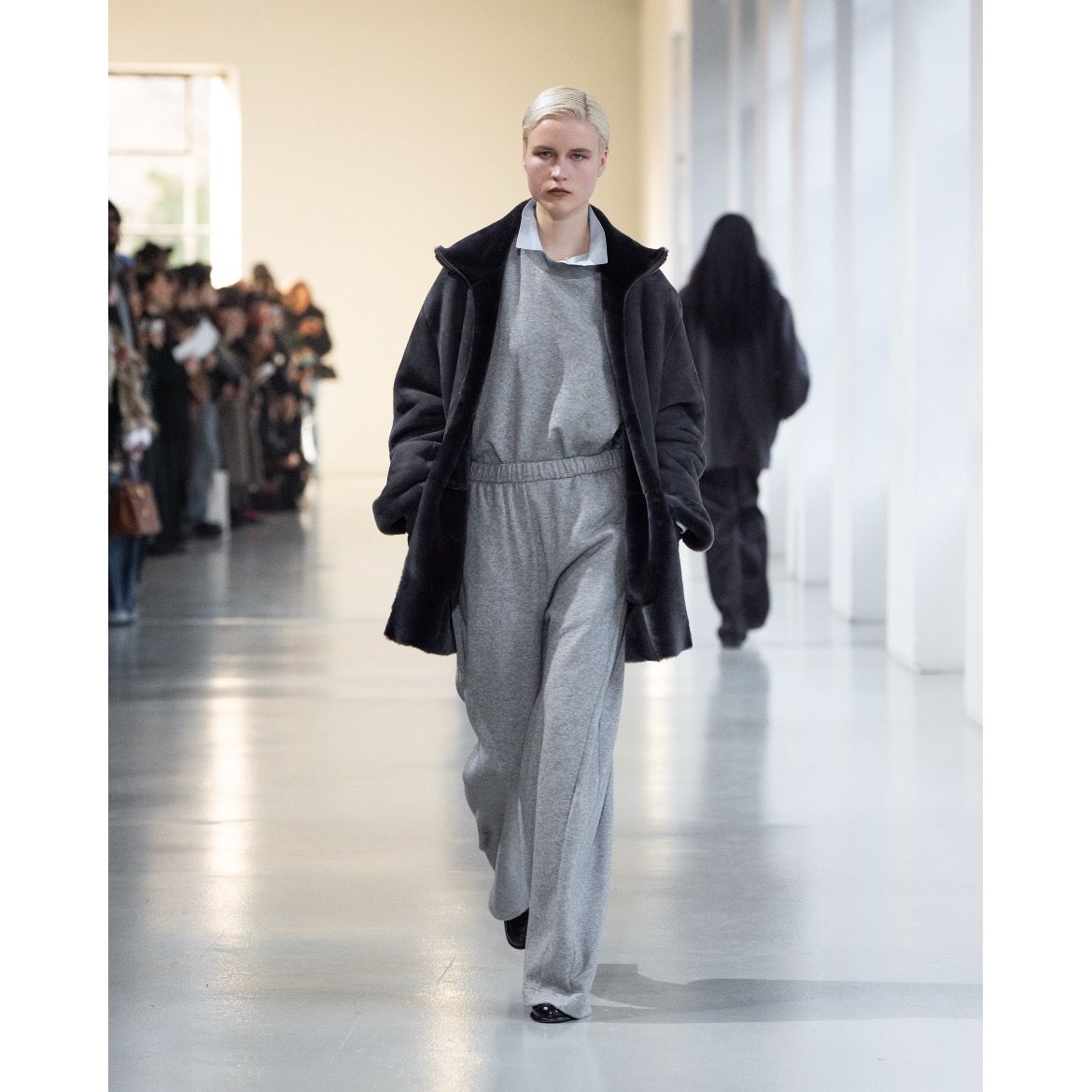 【残り一点】Suvin Cotton Oversized Down Pat Shirt