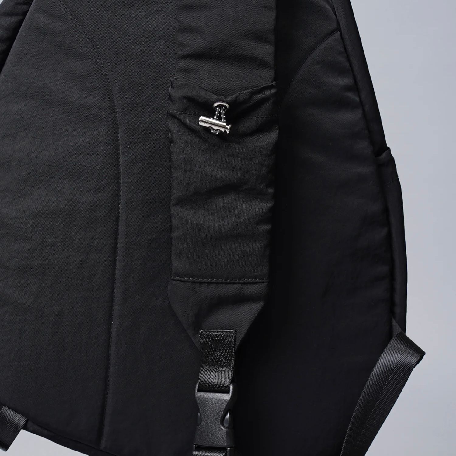 【残り一点】Nylon Sling Bag