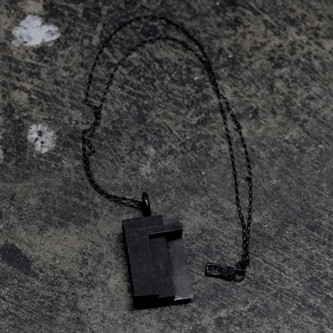 【お取り寄せ注文可能】Solid Necklace(SQUARE)