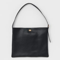【残り一点】Twist Buckle Bag_L(BLACK)