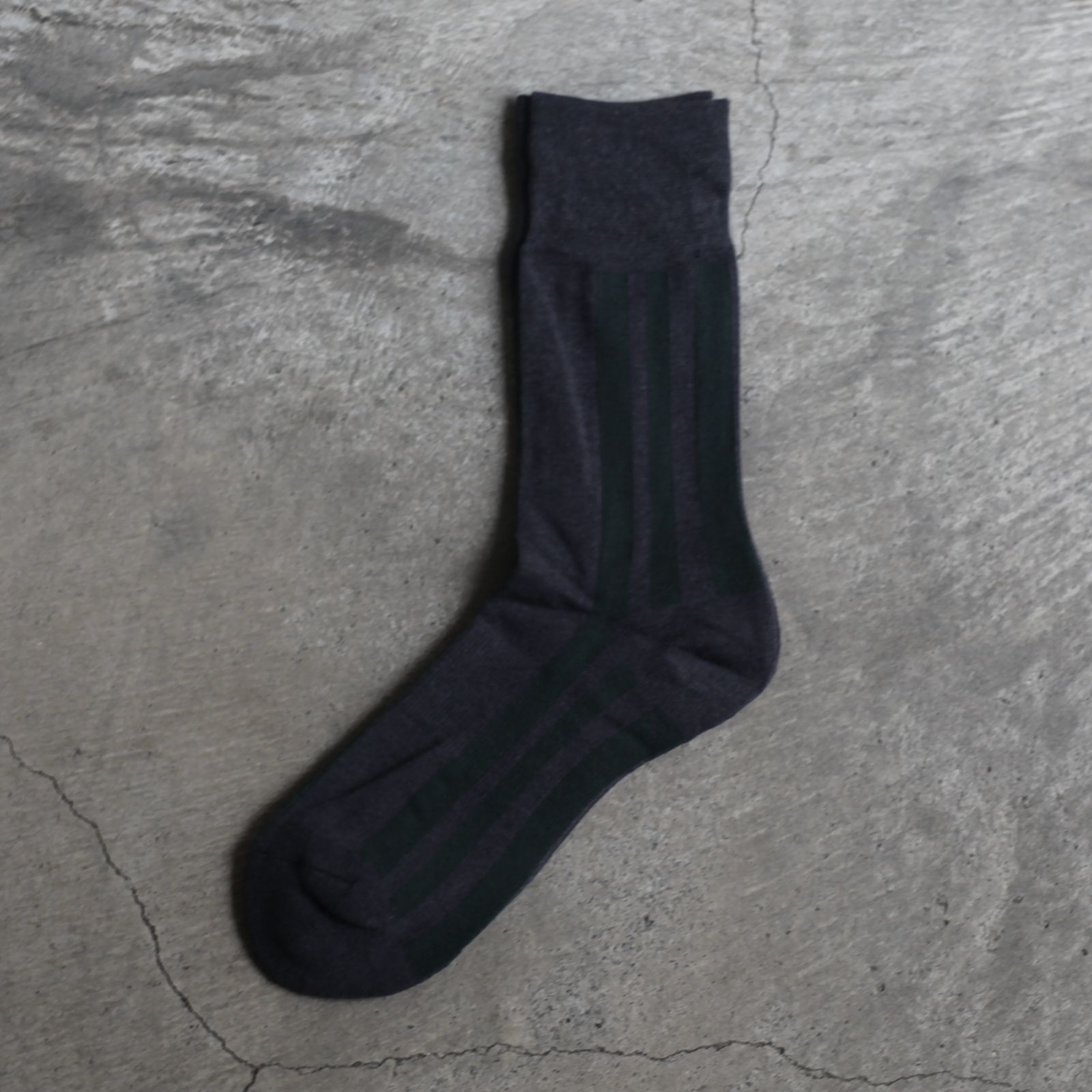 【残り一点】Random Stripe Socks