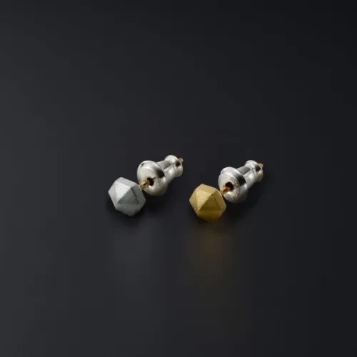 【お取り寄せ注文可能】Honycomb Studs Pierce(SILVER)