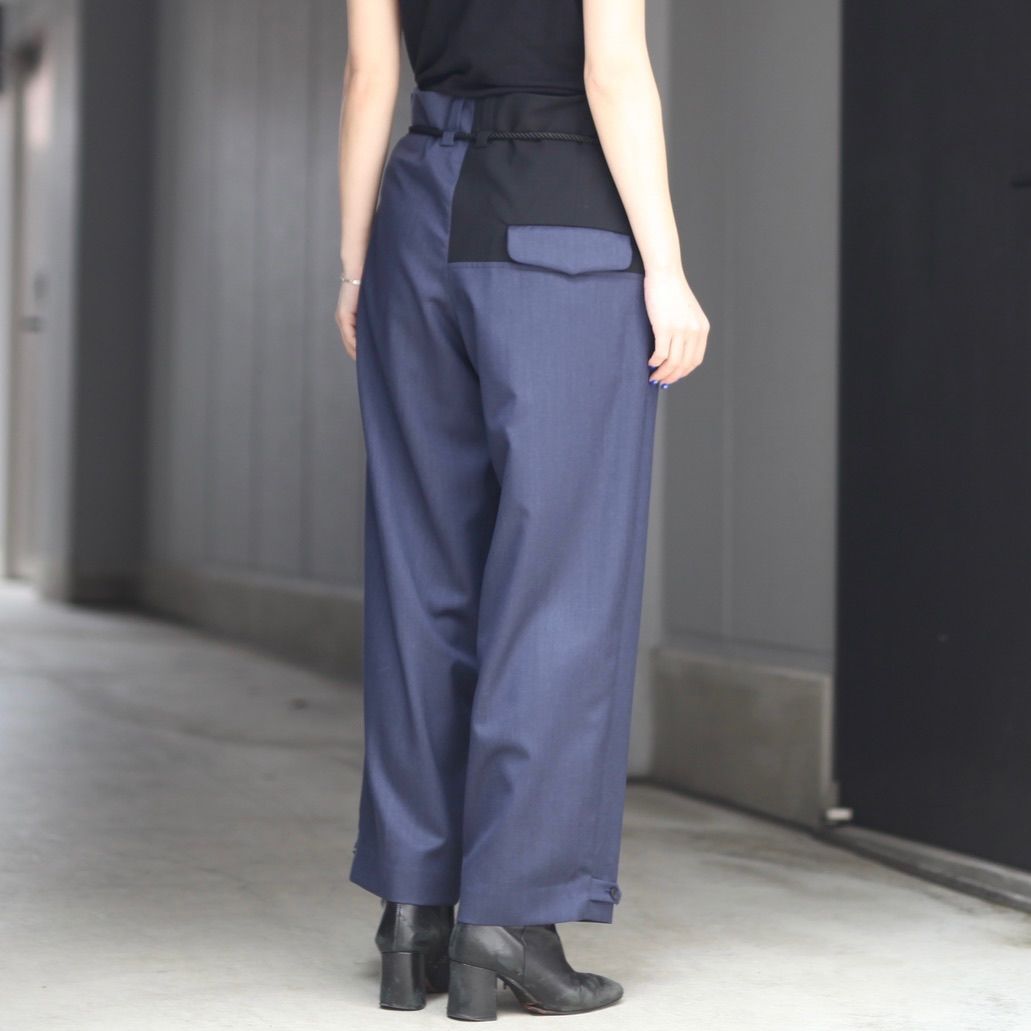 【残り一点】Bicolor Squeeze Slacks