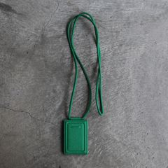 【残り一点】レザーストラップ付カードケース(JOLLY GREEN)