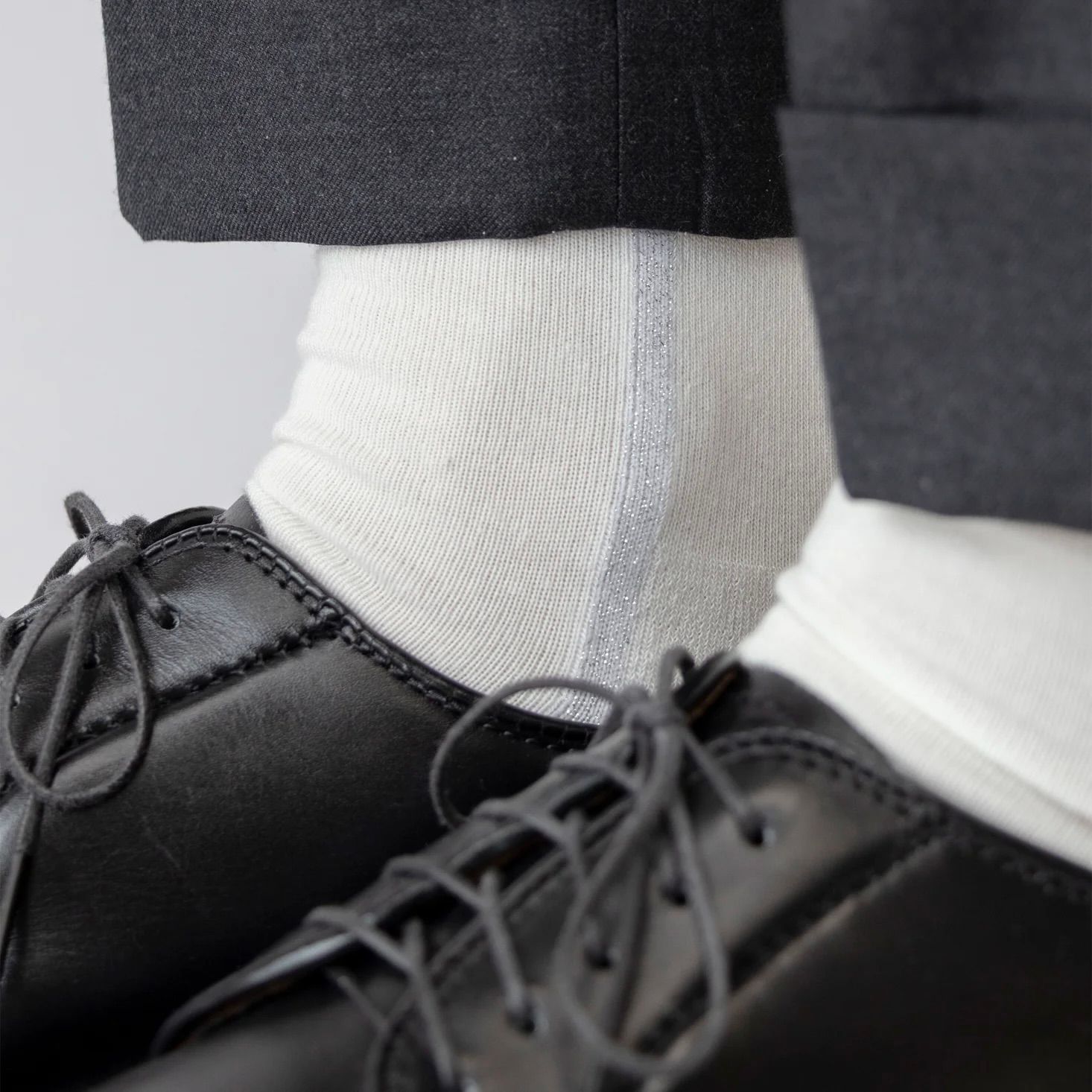 【残りわずか】Line Socks(ラメ)