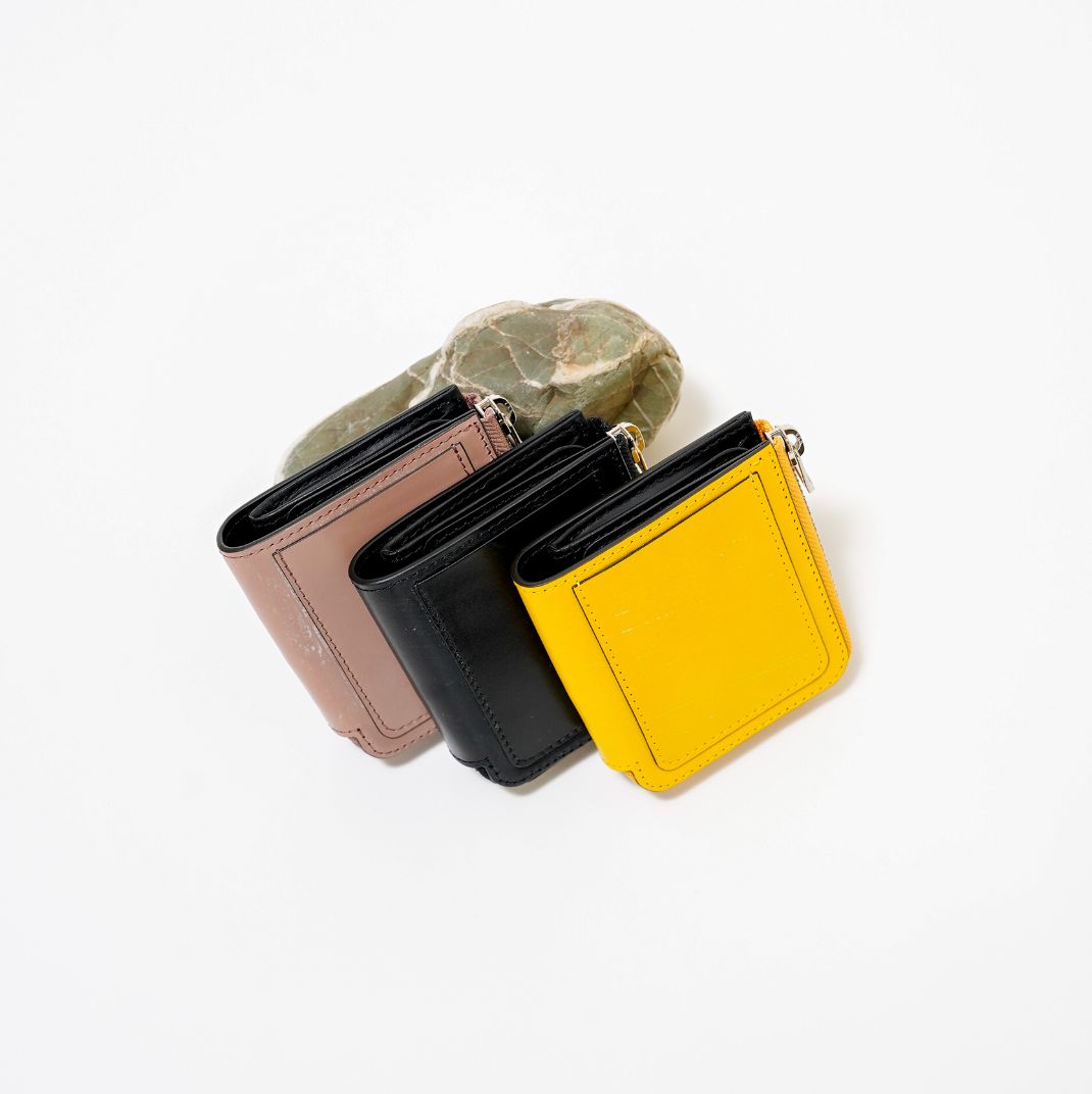 【残り一点】Cristy Very Compact WLT.5(BRIDLE)